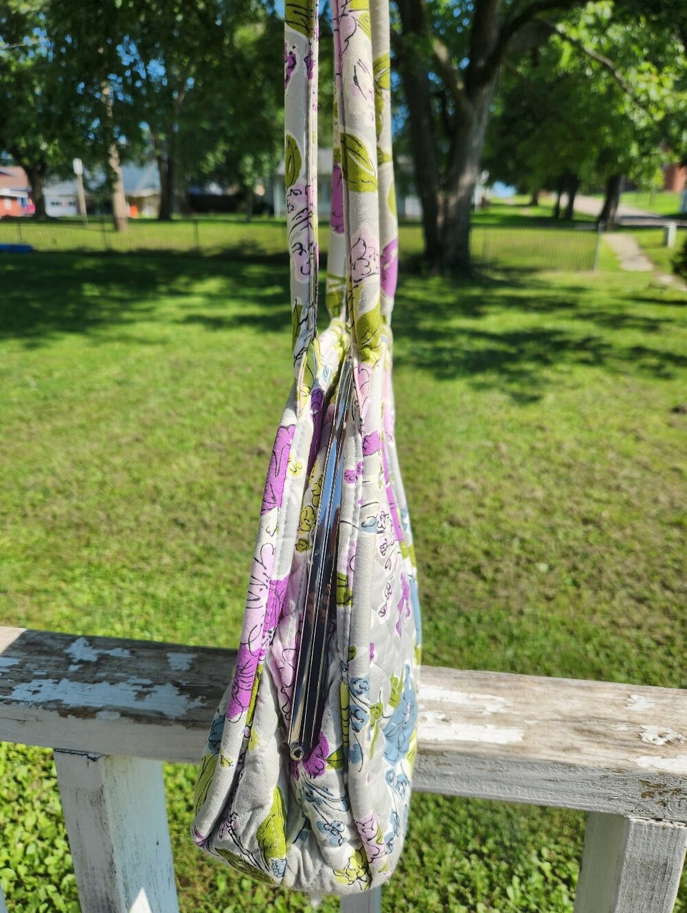 Vera Bradley Eloise satchel iin retired "Watercolor" floral print. Kiss Closure - Picture 6 of 14